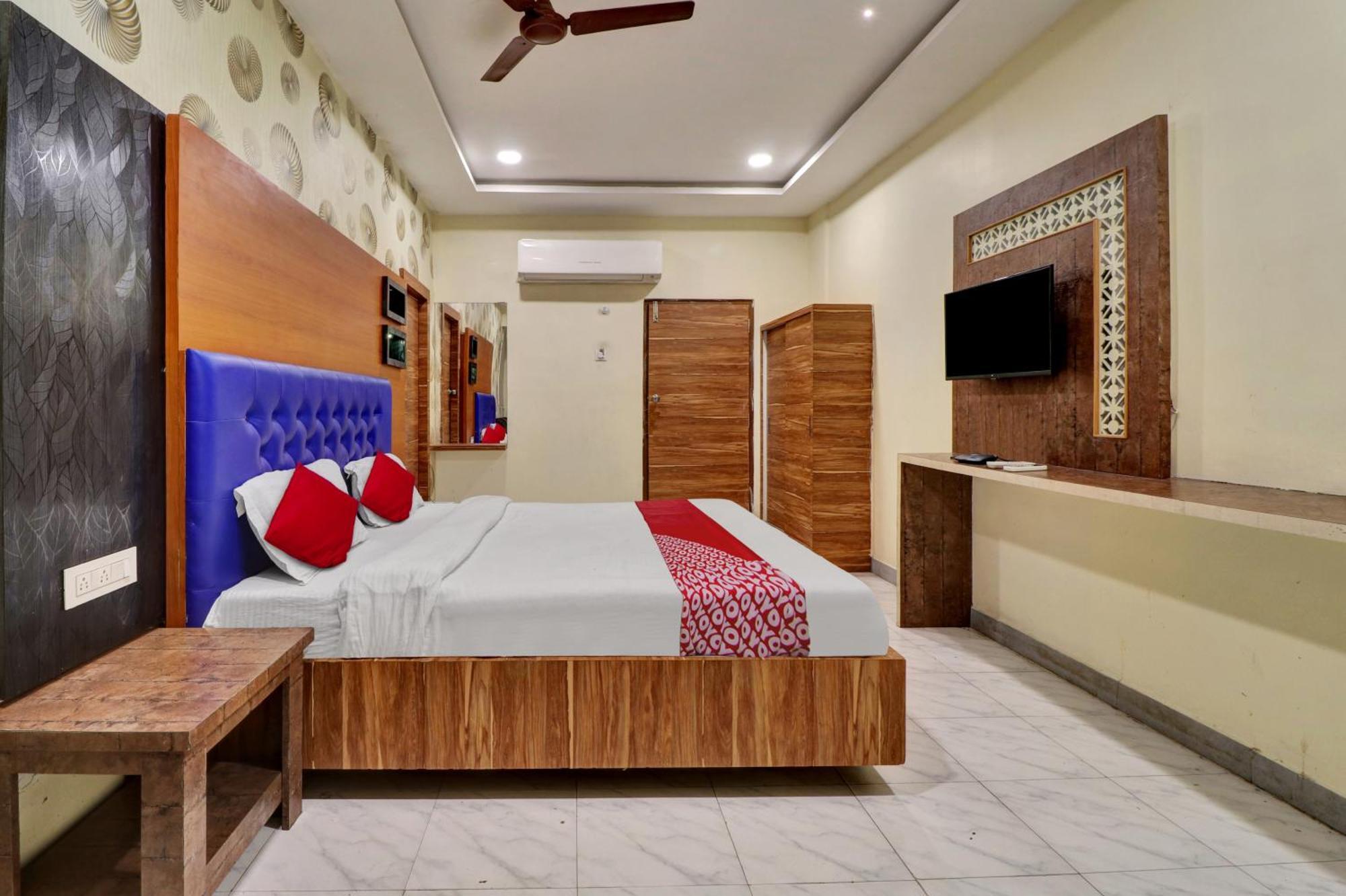 Hotel O Aditya Grand Inn Guntur Exterior photo
